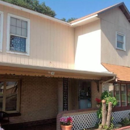 Oyo Hotel Colby, Ks 외부 사진